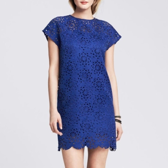 Banana Republic Dresses & Skirts - Banana Republic BR Monogram Cutout Dress Laser Cut